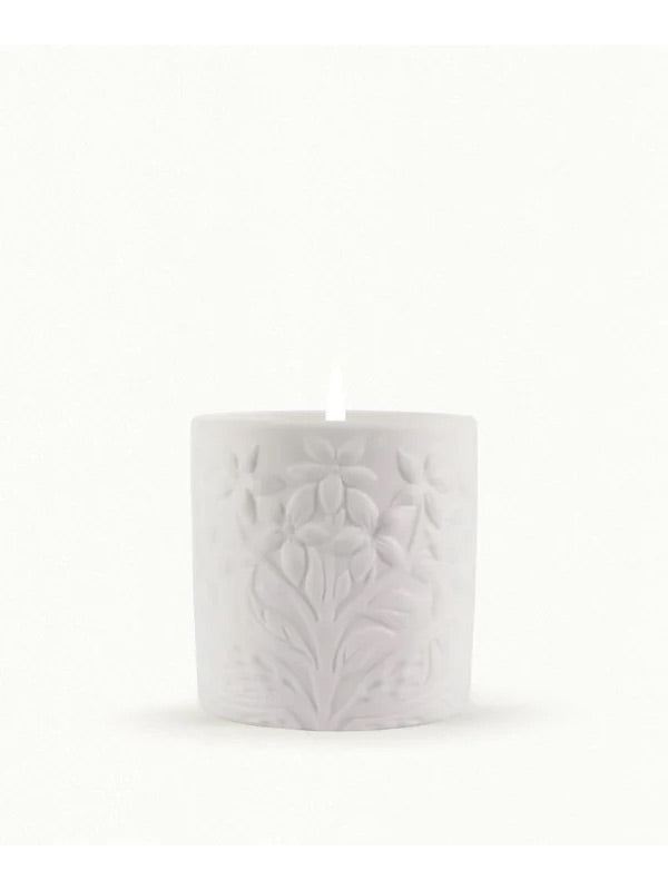 Fragonard Fleur D'Oranger Candle in a Limoge Pot