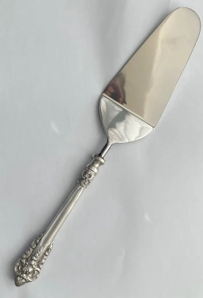 Silver Plated Cake Server King Charles