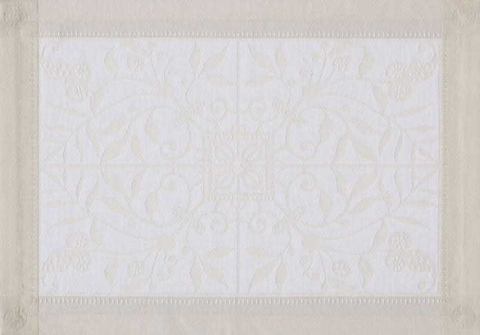 Le Jacquard Francais Table Runner - Venezia Ivory