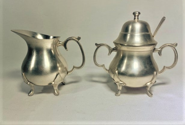 Silver Plated Classic Cream and Sugar Set of 2
