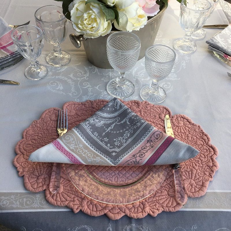 Jacquard Woven Napkins Versailles Gris Rose (Singles)